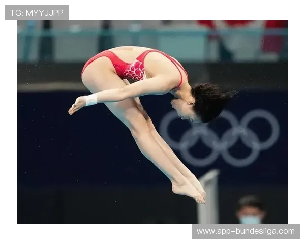 西班牙组合首次亮相反向翻腾三周半创新动作 西班牙组合首次亮相反向翻腾三周半创新动作