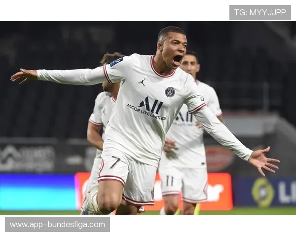 法甲俱乐部球衣赞助收入创新高，巴黎圣日耳曼领跑